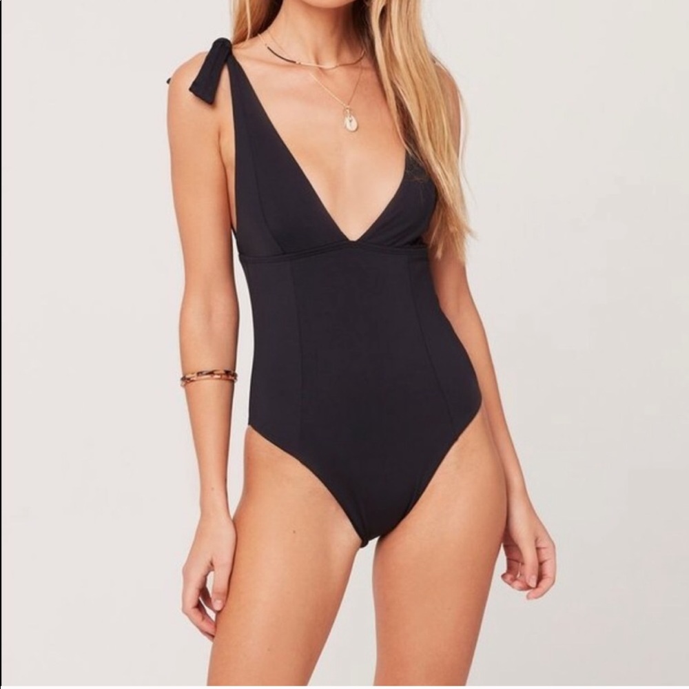NWT l space Isabelle one piece